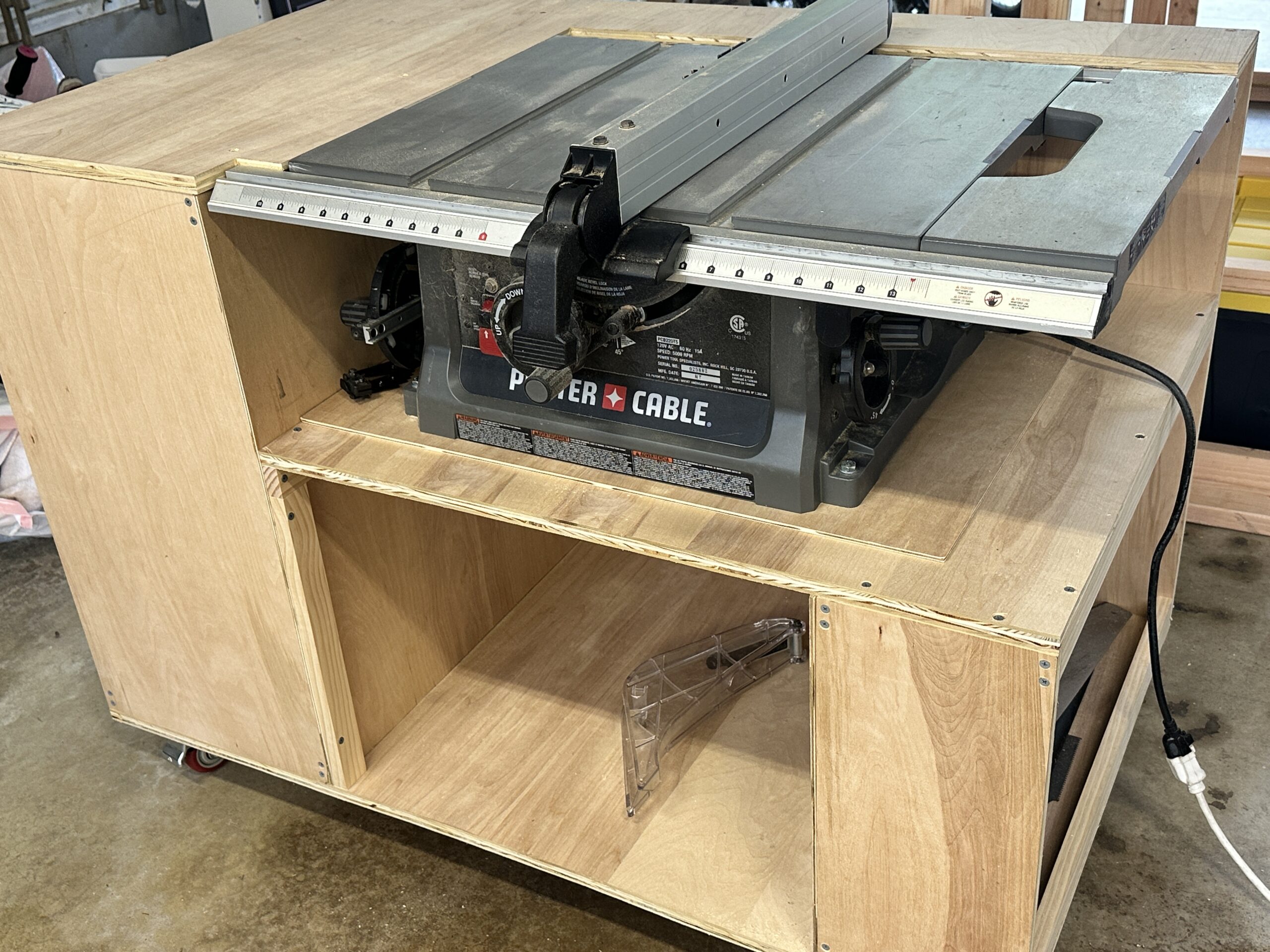 Moveable Workbench